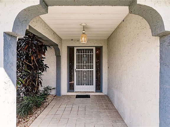 4th image of 23224 Bark Ave