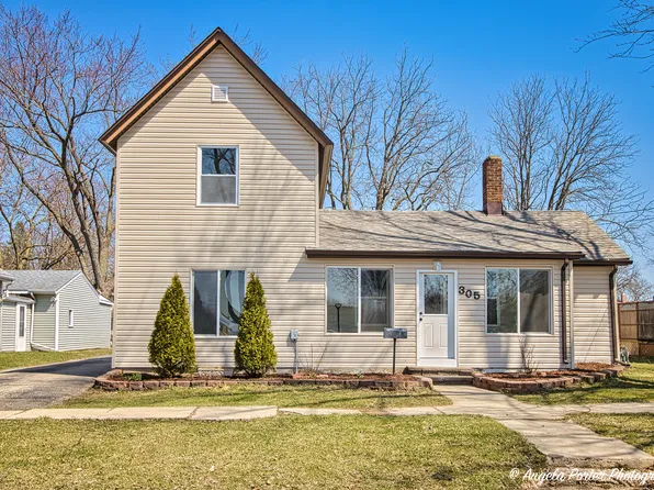 305 W Thompson St, Harvard, IL 60033
