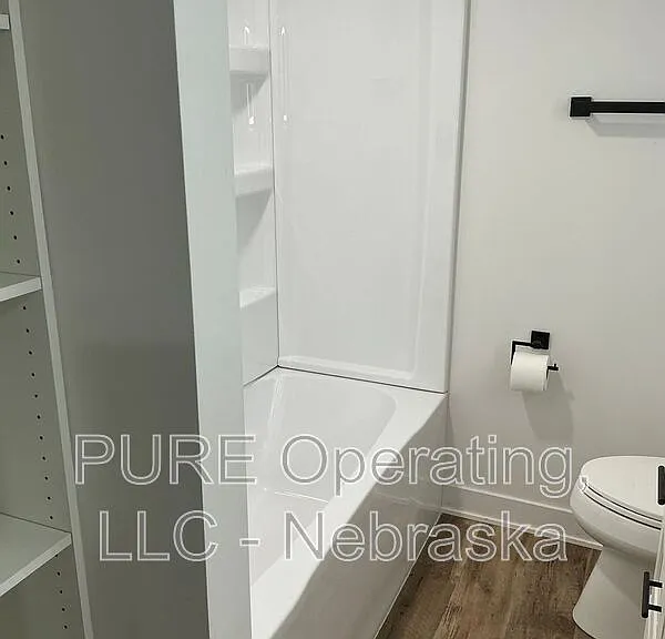 316 N 13th St — Photo 19