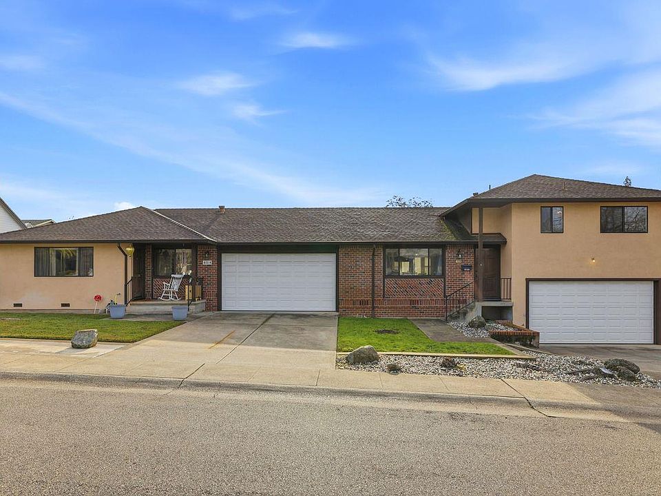 1st image of 611 Mormon St