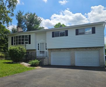 1220 Murray Hill Rd, Vestal, NY, 13850