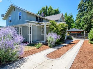 1141 Thayer Ave, Cottage Grove, OR 97424