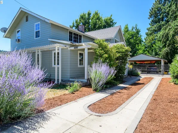 1141 Thayer Ave, Cottage Grove, OR 97424