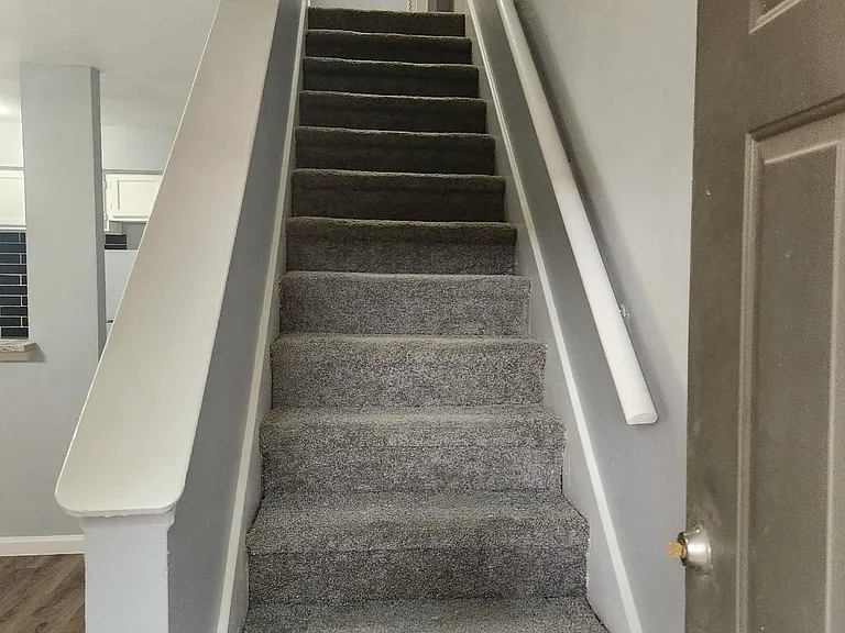 $500.00 of Move In SPECIAL - Updated Townhouse Available Now — Photo 8
