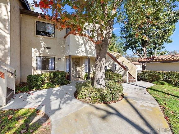 3rd image of 956 Lupine Hills Dr Unit 47