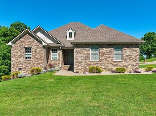 876 Hillwood Dr, Lewisburg, TN 37091