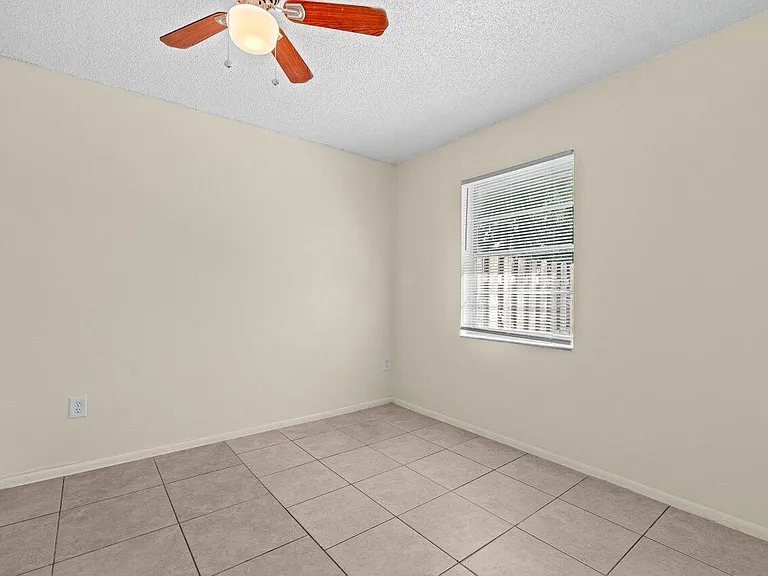 4863 Gulfstream Rd — Photo 11