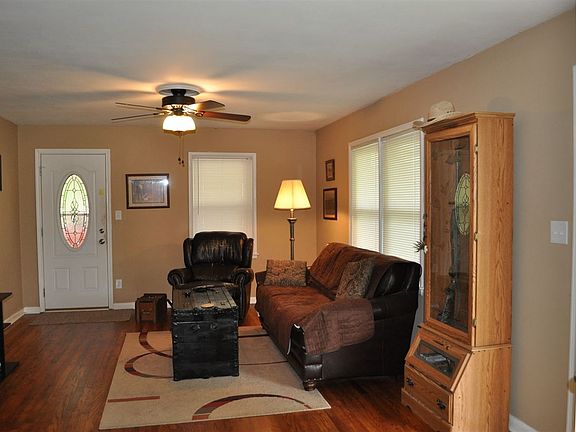 3rd image of 4200 Mayfield Hwy