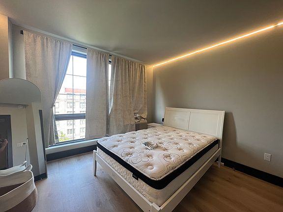 4th image of 100 Linden Blvd APT 3A