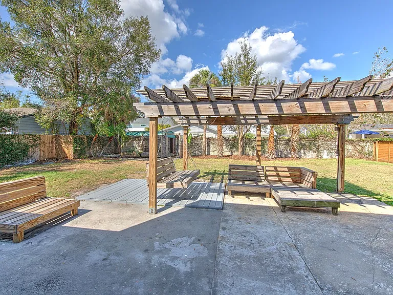 4711 W San Rafael St — Photo 42