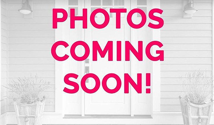 2nd image of 909 Amber St
