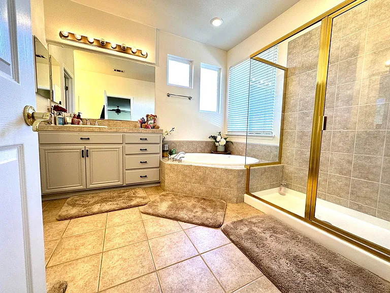 987 Autumn Oak Cir — Photo 40