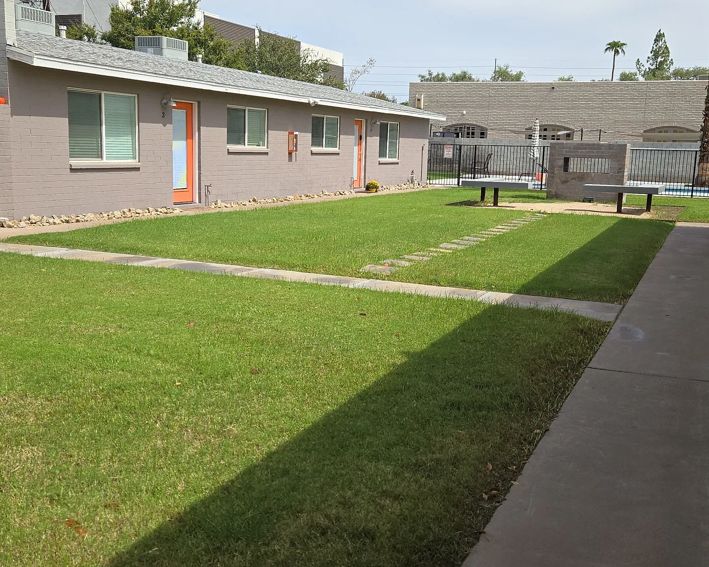 2 bed, 950 sqft, $1,795 — Photo 2