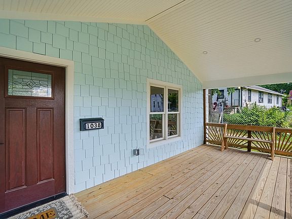 3rd image of 1038 Summer St