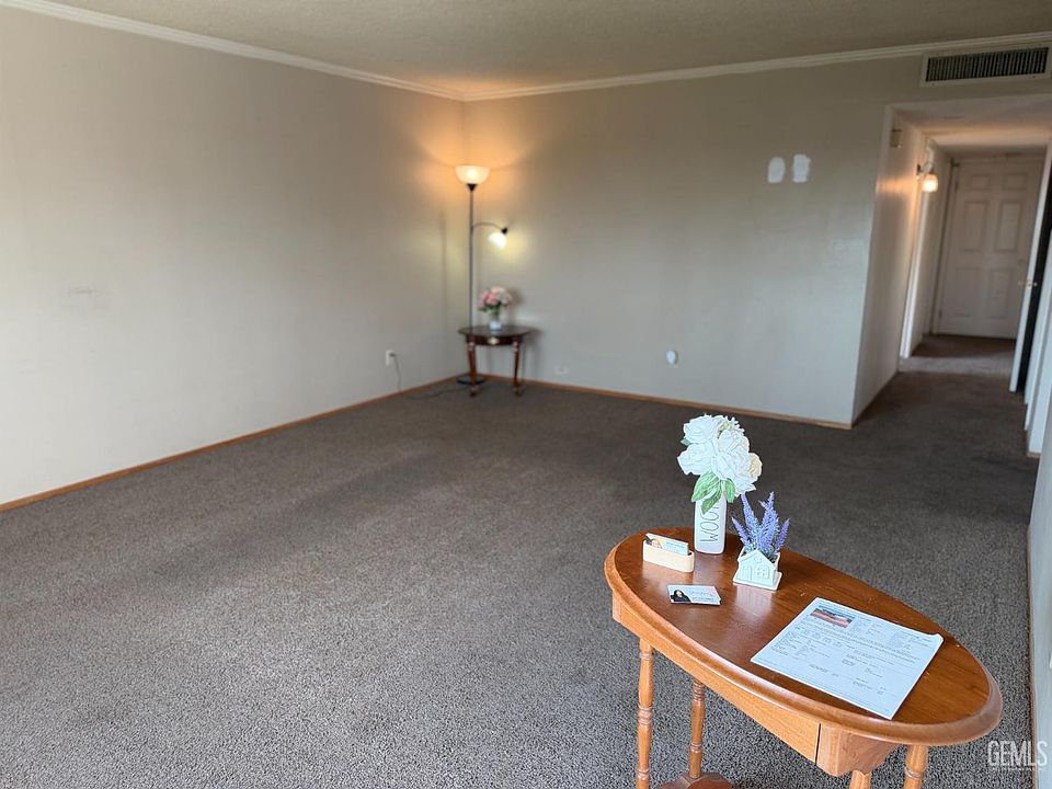7904 Nettie Ct, Bakersfield, CA 93306 | MLS #202602001 | Zillow