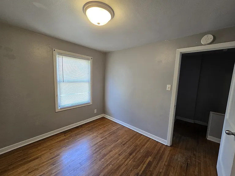227 Madison St — Photo 16