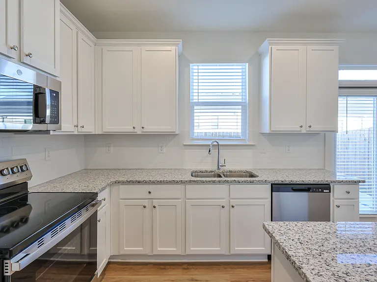Westfield Townhomes — Photo 25