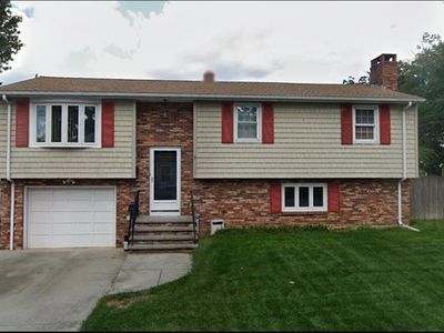 9 Whitaker Ave, Rumford, RI, 02916