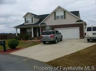 1305 Aztek Pl, Fayetteville, NC 28314