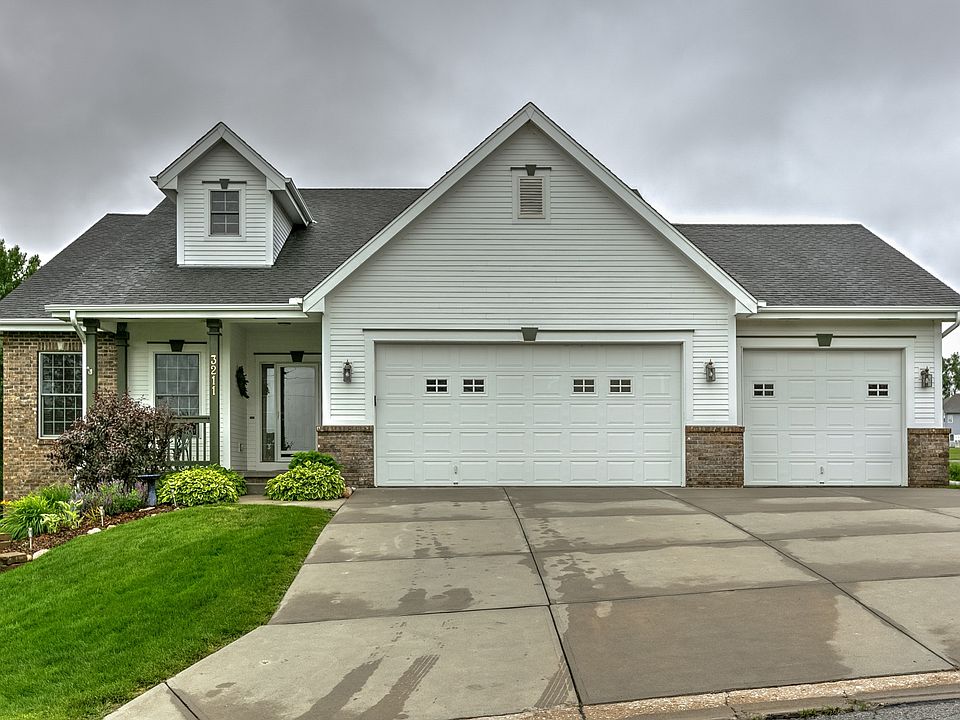1st image of 3211 Davy Jones Dr