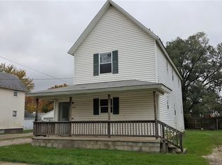 801 Broad St, Conneaut, OH 44030