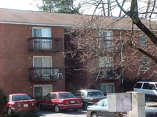 442 E Roanoke St Photo 1