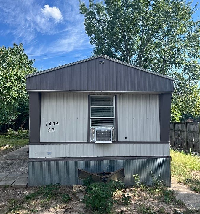 2nd image of 3810 S Thompson St #23
