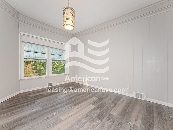462440_005_dining_room_14113070.jpg
