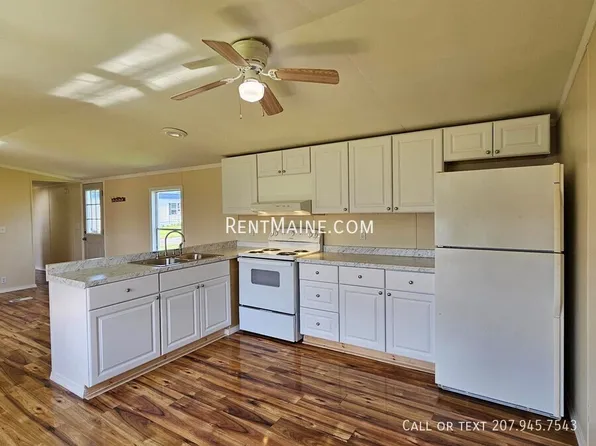 167 F St, Pittsfield, ME 04967