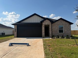 2302 Perdido Bay Ln, Sealy, TX 77474