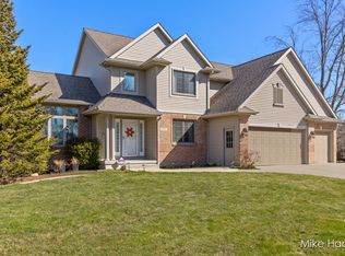 3707 Nicole Ct NW, Grand Rapids, MI 49534