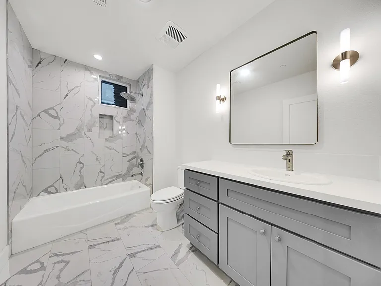 973 E Del Mar Blvd #104 — Photo 11