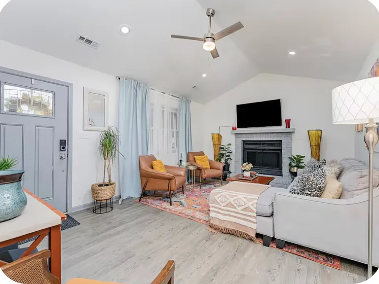 908 Balvenie Ct — Photo 5