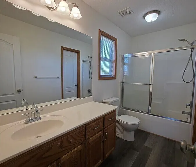 708 SW Tisha Ln — Photo 7