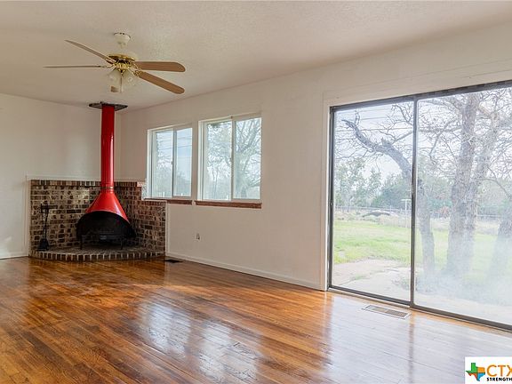 4th image of 2501 Post Oak Ave