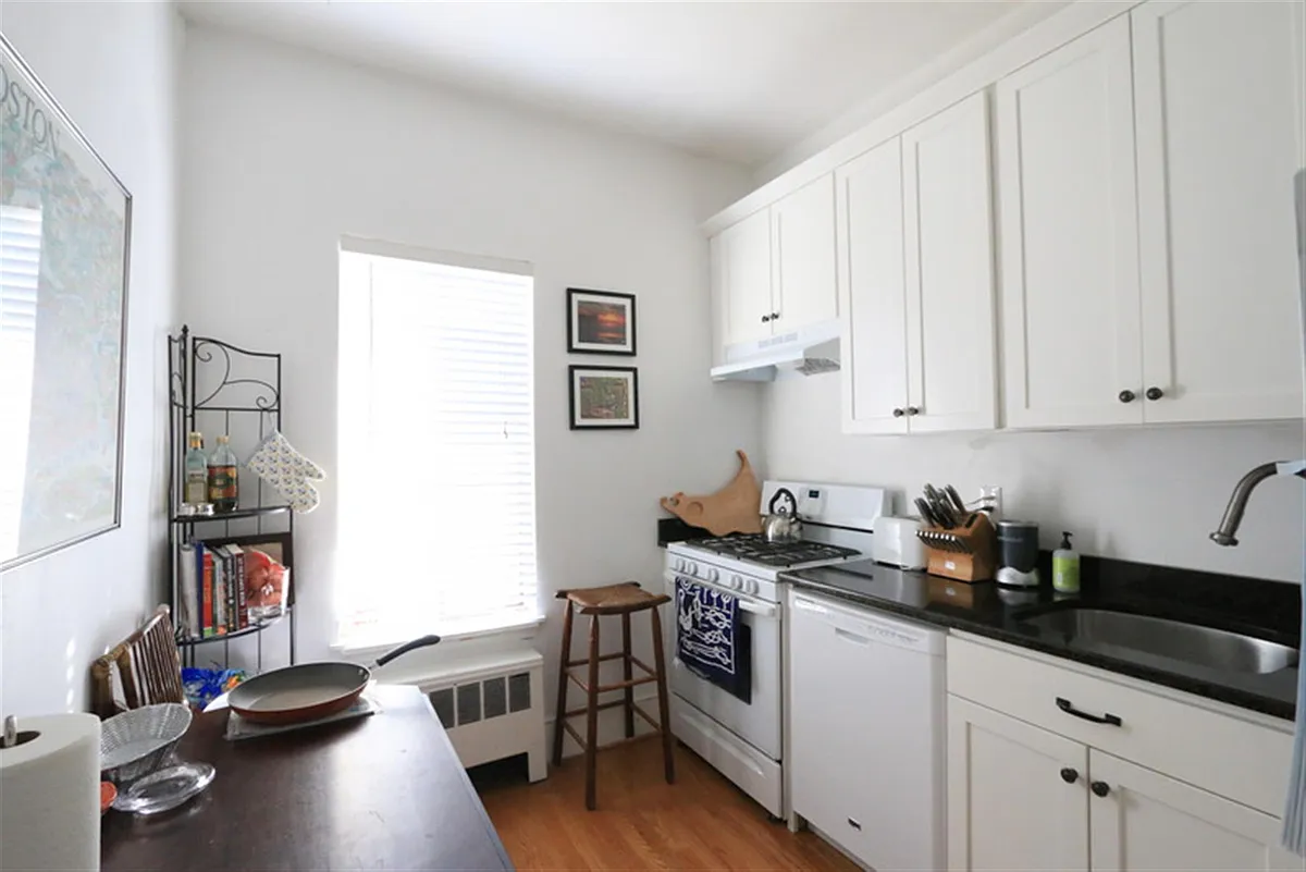 Building Photo - 21 Ellery St #6