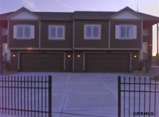 14277 Wood Valley, Omaha, NE 68142