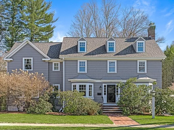14 Grove St, Winchester, MA 01890