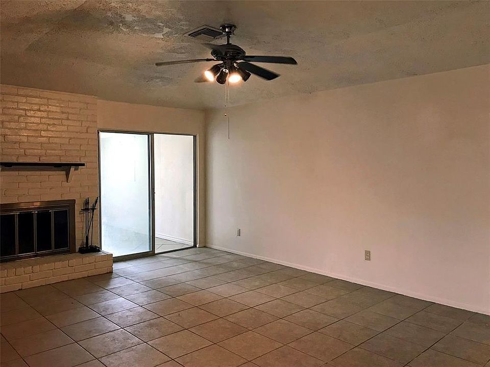 1st image of 10511 Townhall Ln