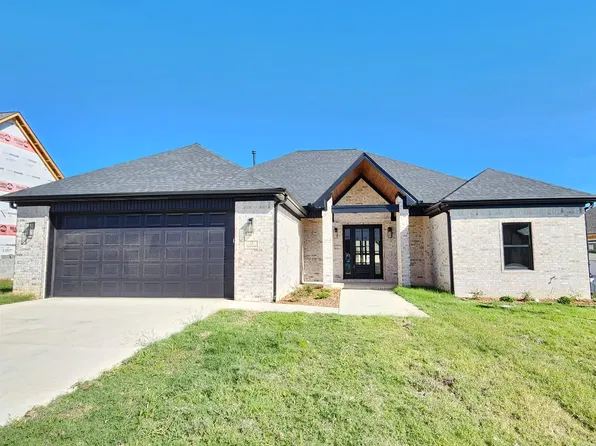 15 Ravell Rd, Cabot, AR 72023