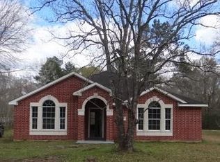 380 County Road 3182, Cleveland, TX 77327