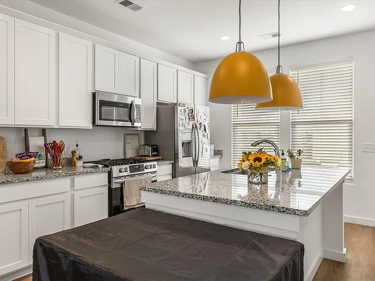 205 Winding Branch Dr — Photo 6