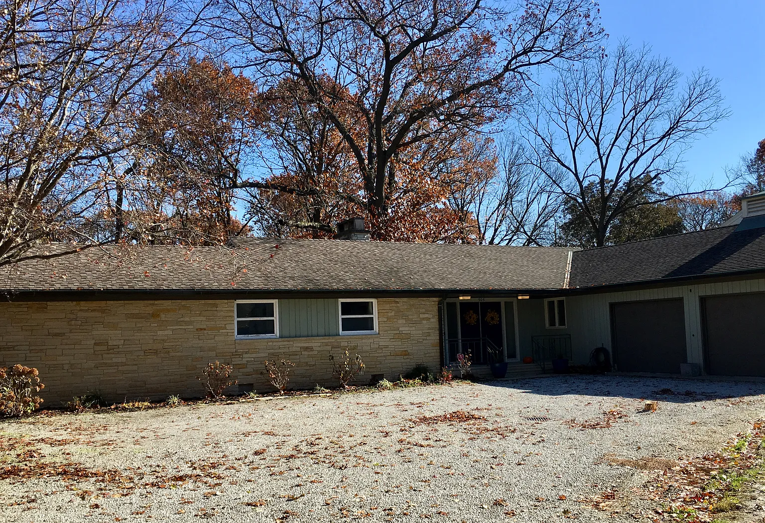 505 Bradley Ct photo 1