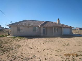 17759 Catalpa St, Hesperia, CA 92345