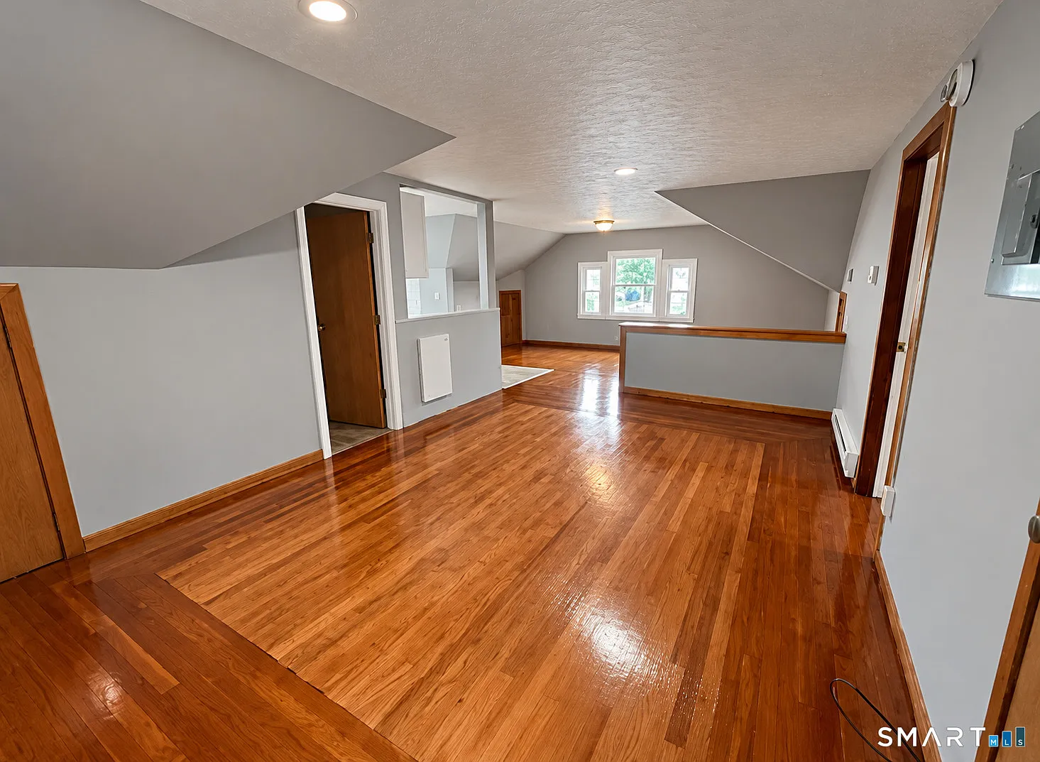 1 bed, 1.0 bath, 850 sqft, $1,475 — Photo 4