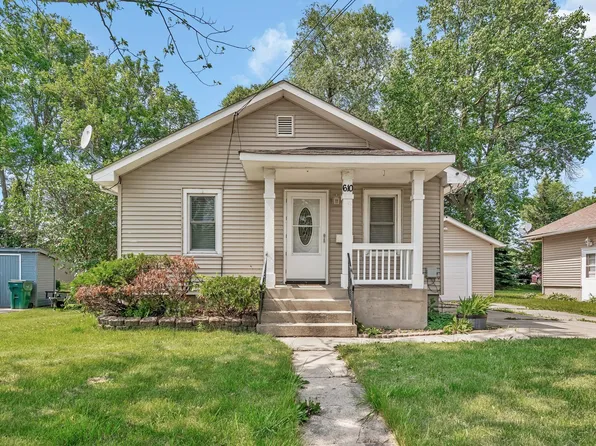 610 W South St, Plano, IL 60545