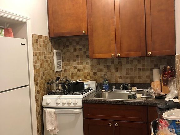 2nd image of 3420 75th St APT 1C