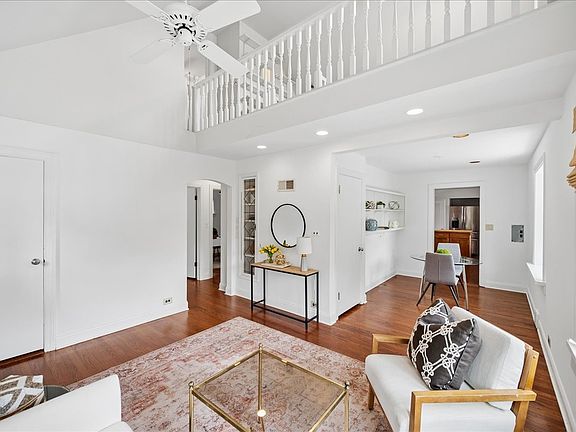 4th image of 257 Latrobe Ave