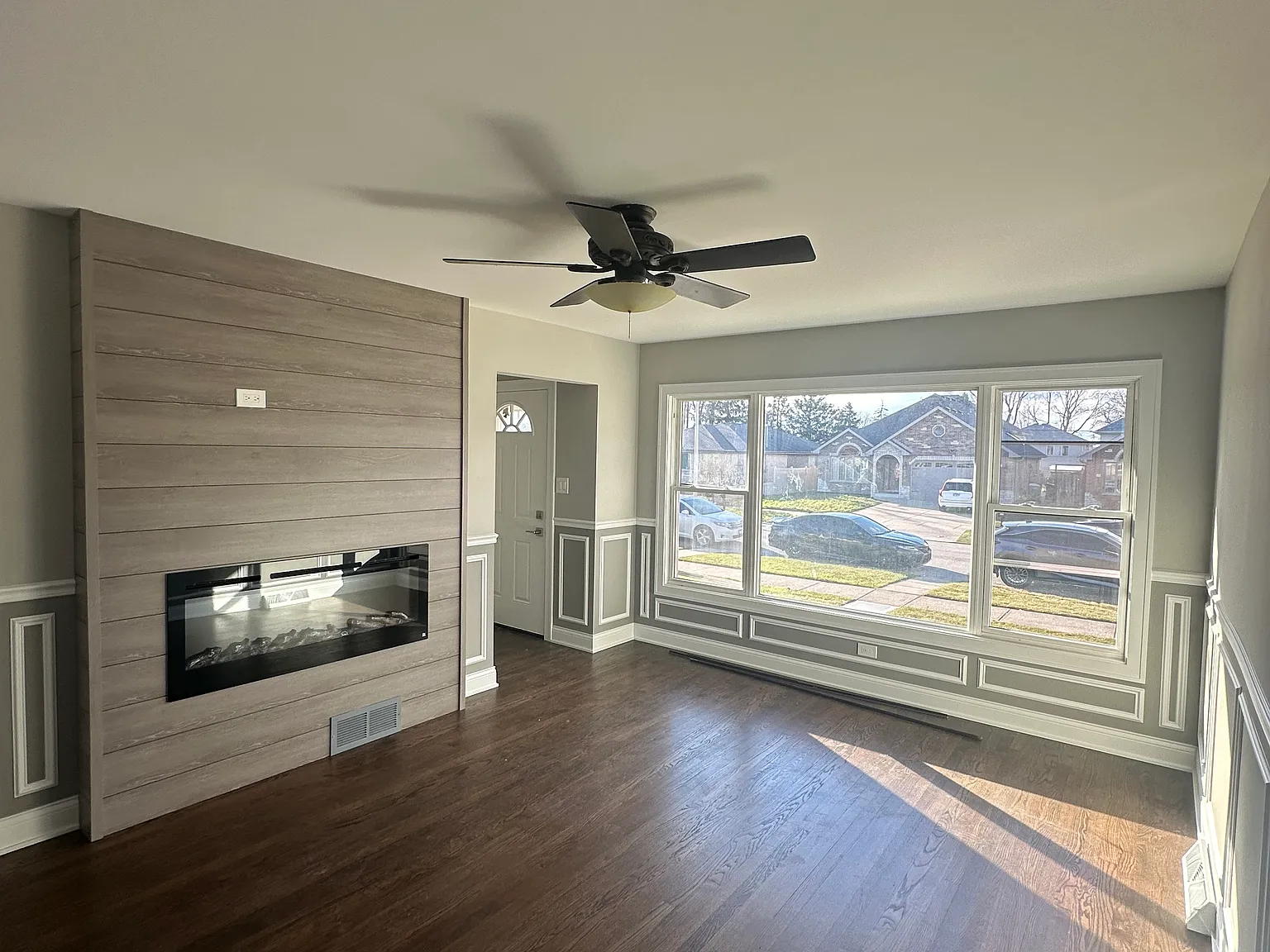 3 bed, 1300 sqft, $2,500 — Photo 4