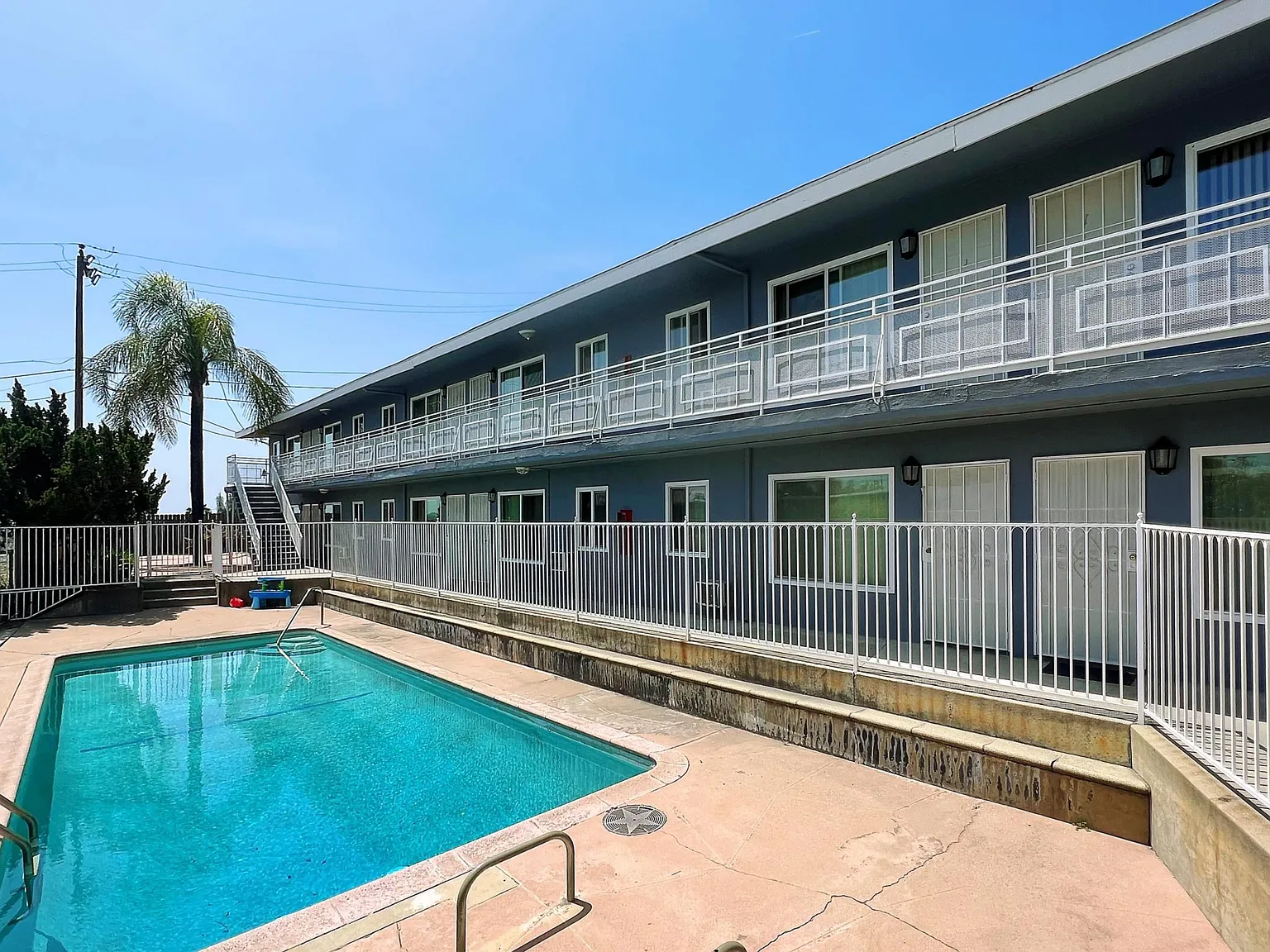 1 bed, 700 sqft, $1,845 — Photo 2